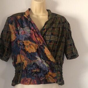 Woman’s rare Y2k VTG rayon spring floral abstract blouse top